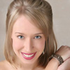 Die Fledermaus - Emily Fons